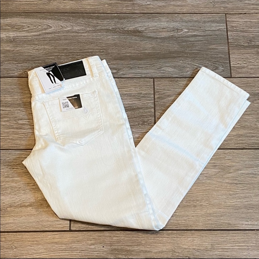 NWT VOLCOM skinny jeans